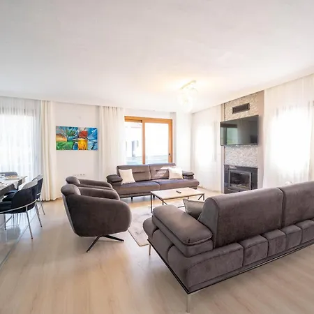 Villa Tuerkoglu Akyaka Kuyucak Daily Weekly