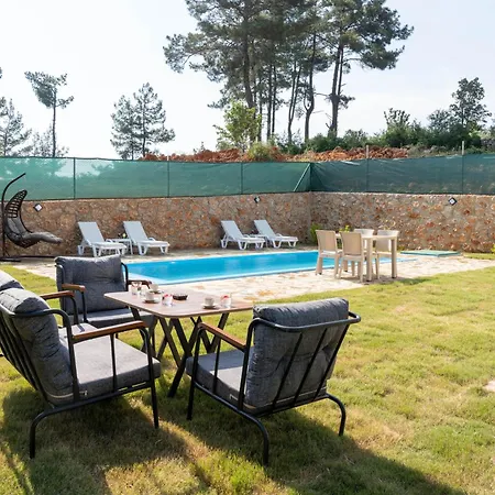 Villa Tuerkoglu Akyaka Kuyucak Daily Weekly Mugla