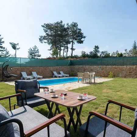 Βίλα Tuerkoglu Akyaka Kuyucak Daily Weekly *